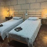 Villa Abona Cave House *