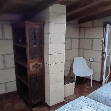 Abona Cave House